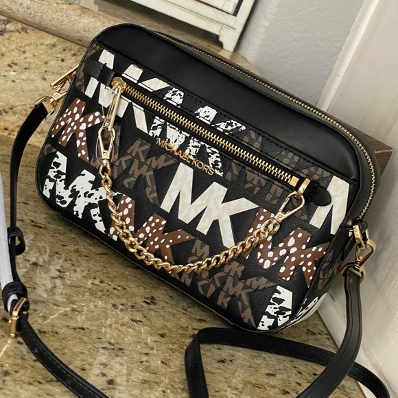 New ❤️🔥 MK limited addition jet set LG crossbody multi color - Picture 10 of 12